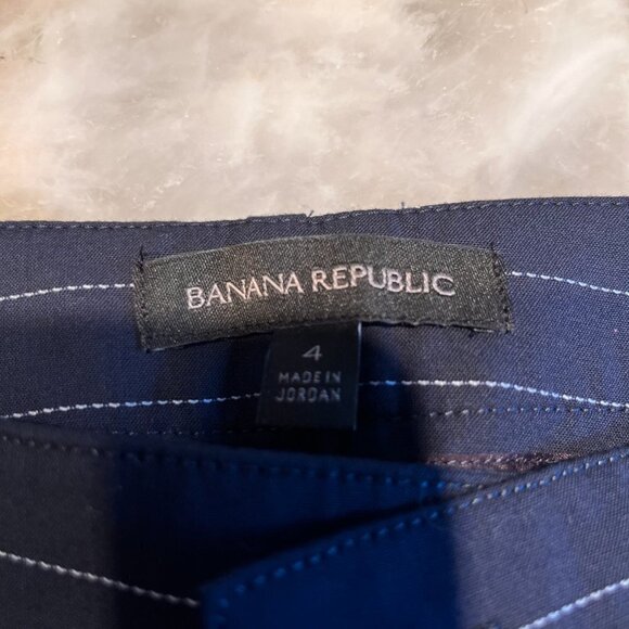 Banana Republic Logan Crop Navy Blue Dress Pant w/White Dotted Stripes - Picture 3 of 5